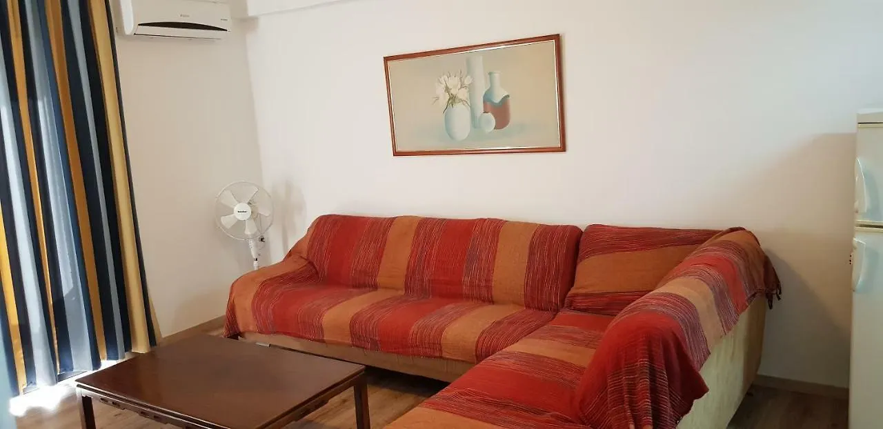 Petalmo City Apartments Lárnaka 0*,